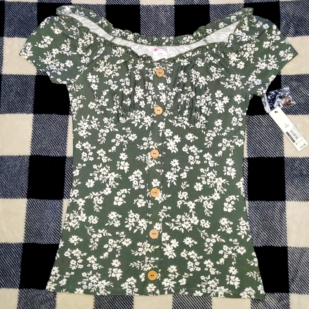 NOBO Size S Olive Green and White Floral Button Front Fashion Top